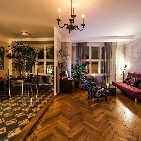 Authentic Art Appartement Praag